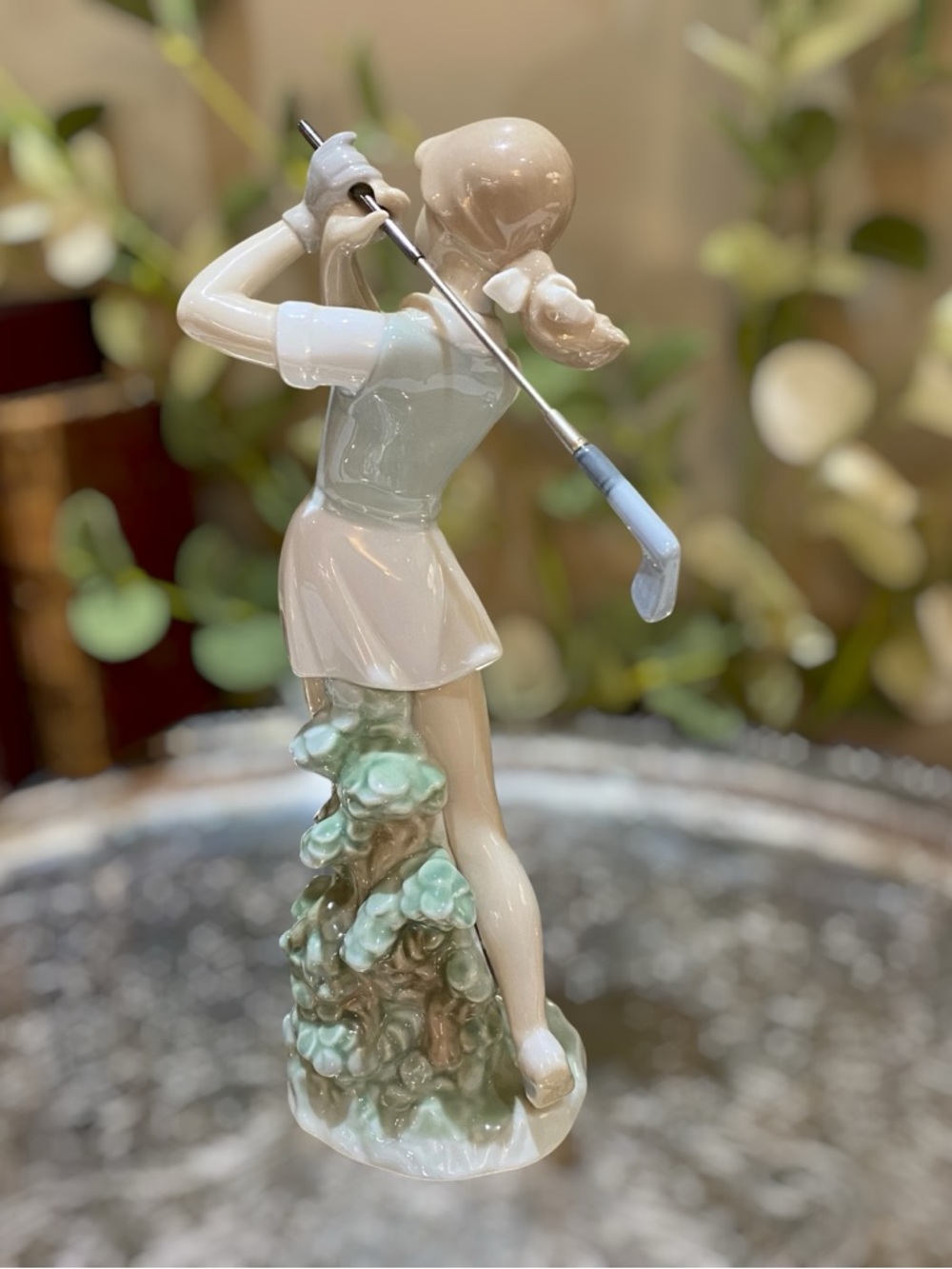 Vintage Lladro Nao Golfer Woman Figurine Out of the Rough Golf 10” Porcelain - Picture 6 of 8